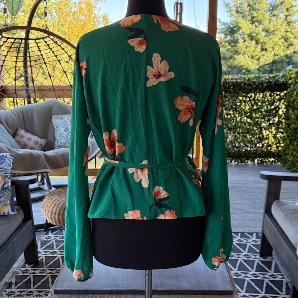 Wilfred | Lilia Green Floral Wrap Blouse - Picture 5 of 9